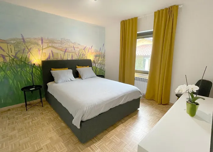 Garden Holiday home *